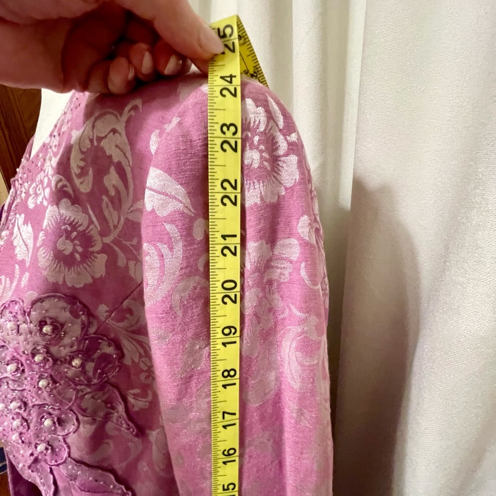 3 Piece Wm suit. Linen- cotton blend. Rose/lavender color. EUC. So feminine. - Picture 10 of 16